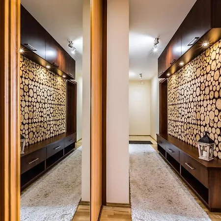 Apartament Paryskich *