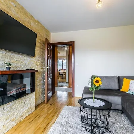 Apartament Paryskich